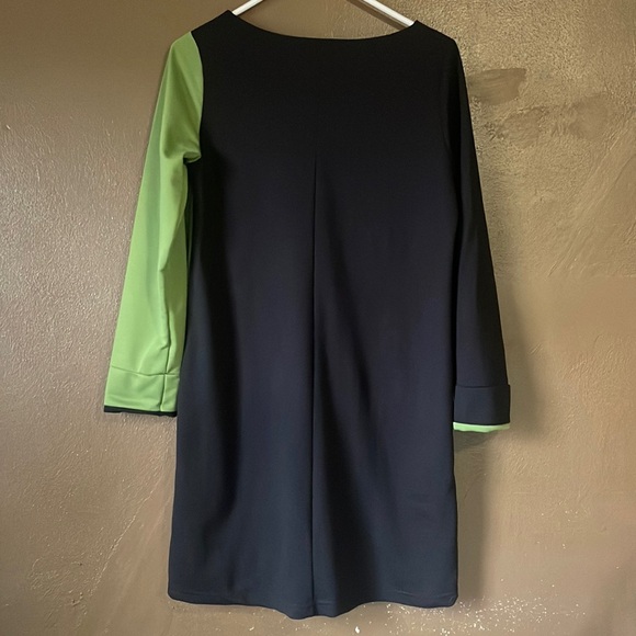 Huiermei Mod Style Green & Black Long-sleeve Dress - Picture 3 of 4